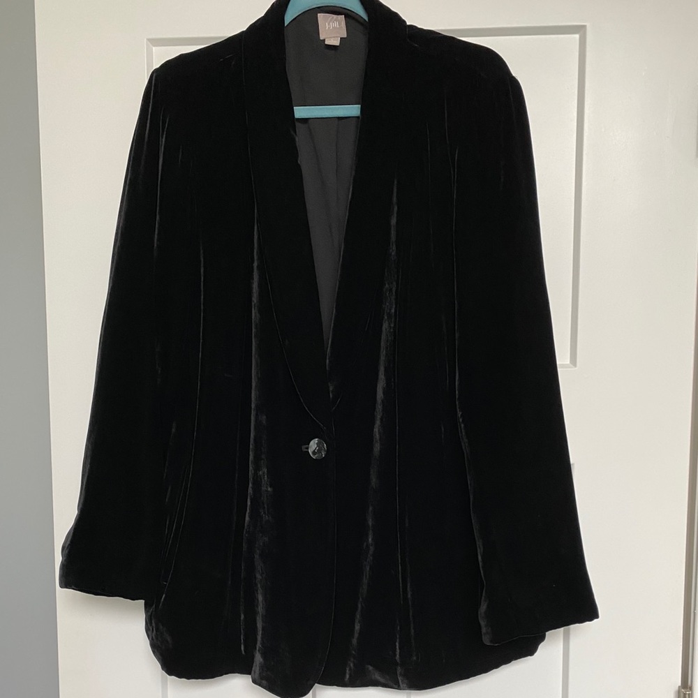 J. Jill Black Velvet Tuxedo Style Jacket Large